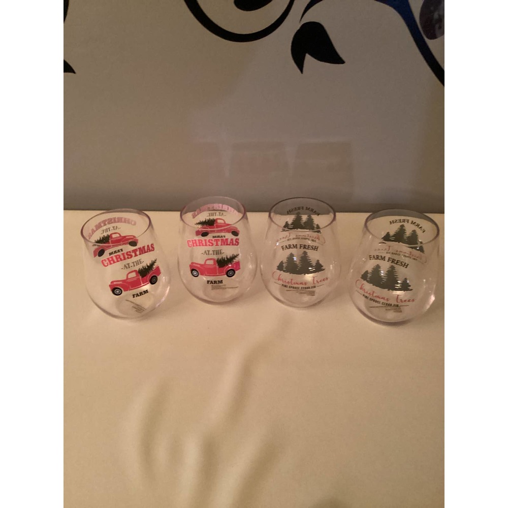 Stemless wine glasses